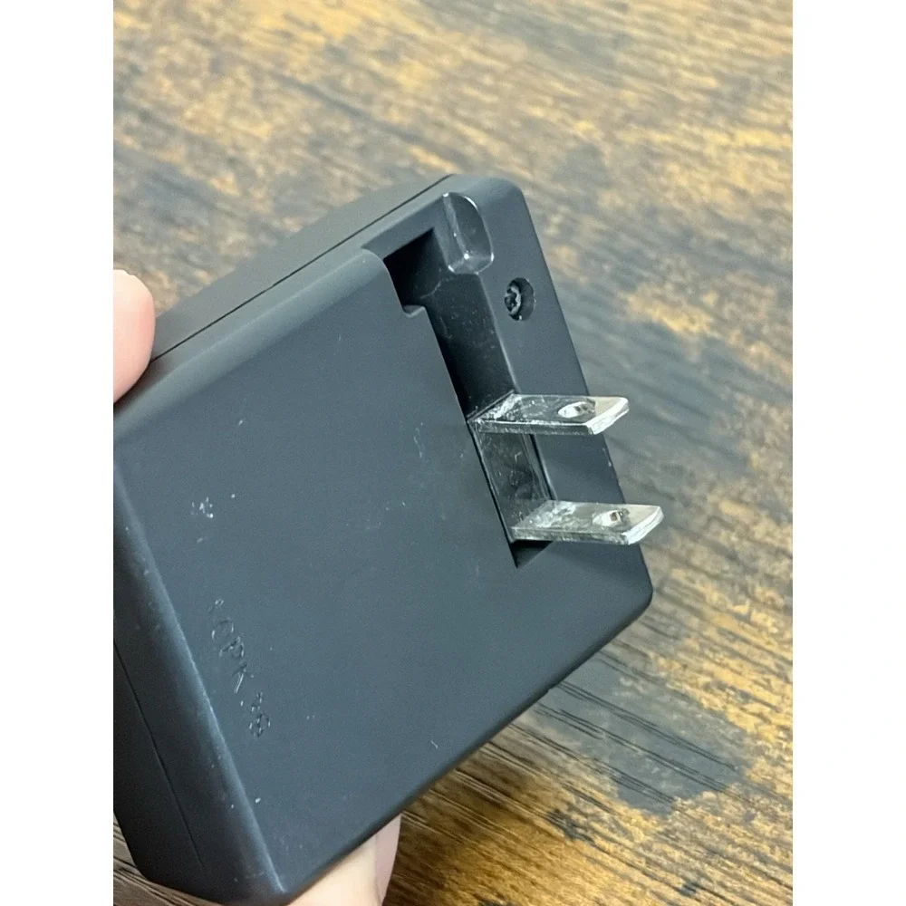 Nikon EH-68P Battery Charger for Coolpix S3000/4000/6000/8000/8100